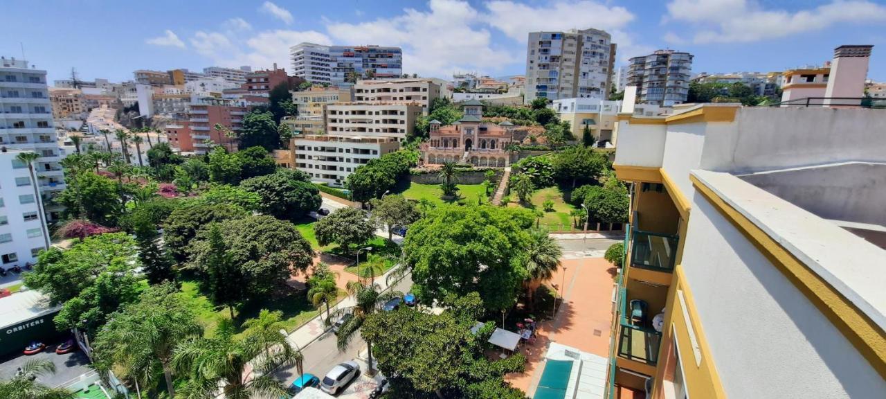 Impresionante Primera Linea De Playa, Bajondillo Beach Torremolinos Extérieur photo